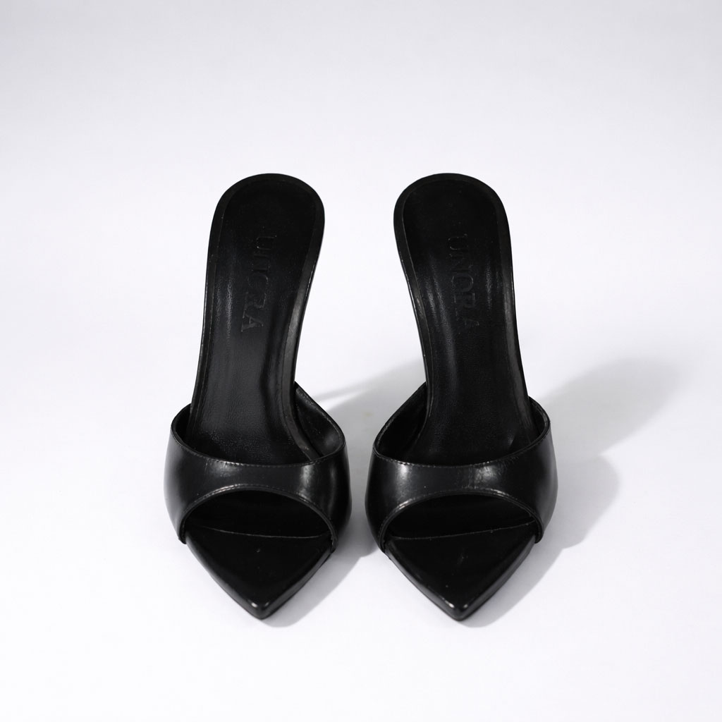 muli-rose-black-buffalo-4.jpg